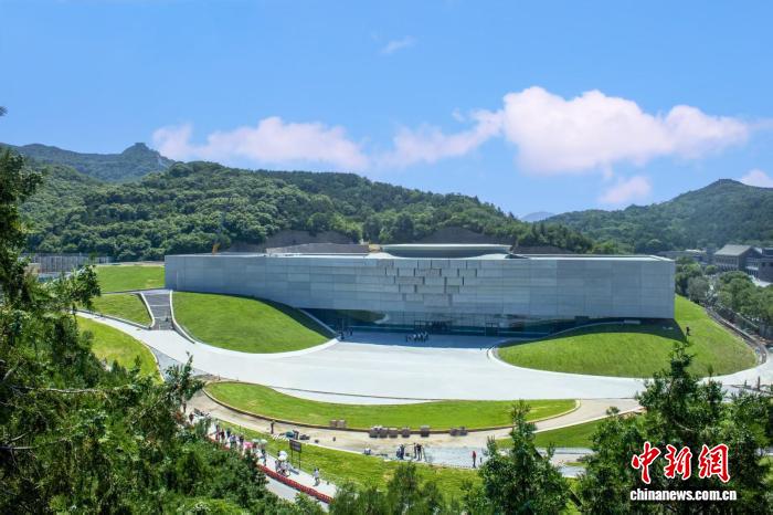 爱游戏体育